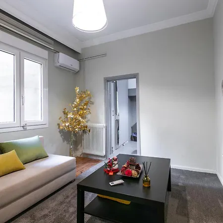 דירה Aristotelous Family House