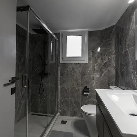 Aristotelous Family House